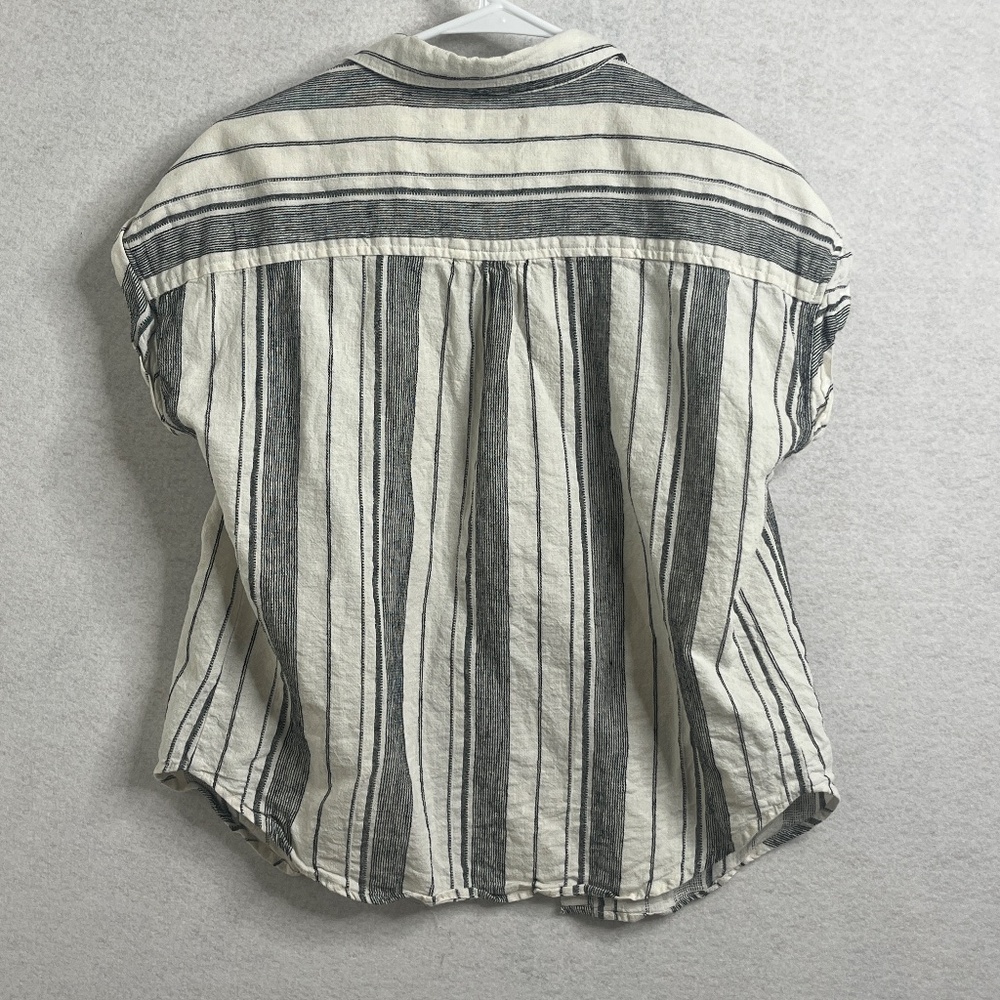 Harper Striped Button Front Short Sleeve Blouse Small Neutral Minimalist - Picture 2 of 7
